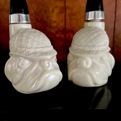 Two 1970 s Vintage MAN CAVE Gift Avon Milk Glass Sherlock Bulldog Pipe GA FAN