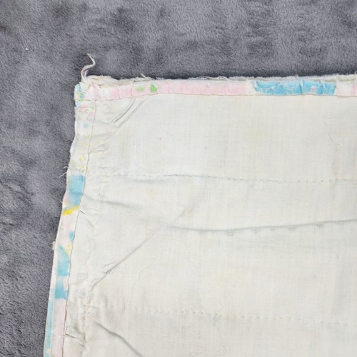 Vintage 90s Handmade Cotton Patchwork Baby Quilt 47x33 Blue FLAWS Craft Project - Picture 9 of 13
