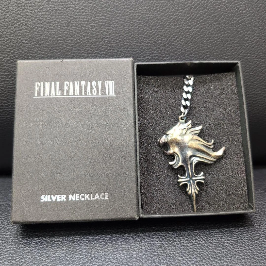 FINAL FANTASY Ⅷ スリーピングライオンハート シルバー 925 Final Fantasy VIII Sleeping Lion Heart Silver 925 Necklace