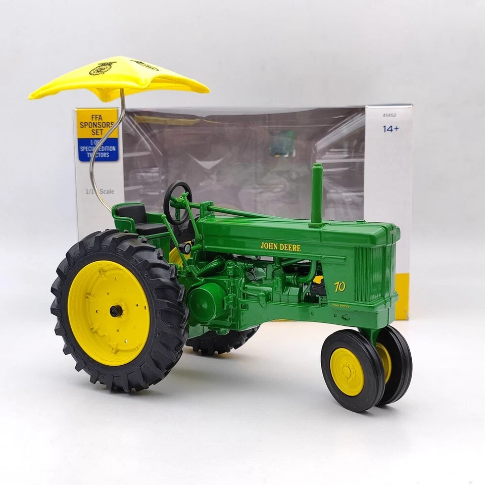 1/16 SCALE ERTL John Deere Model 70 Tractor W/ UMBRELLA FFA Special Edition - Immagine 2 di 4