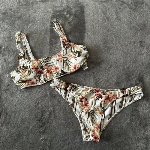 Abercrombie & Fitch Two Piece Swimsuit Bikini Women's MEDIUM Floral
