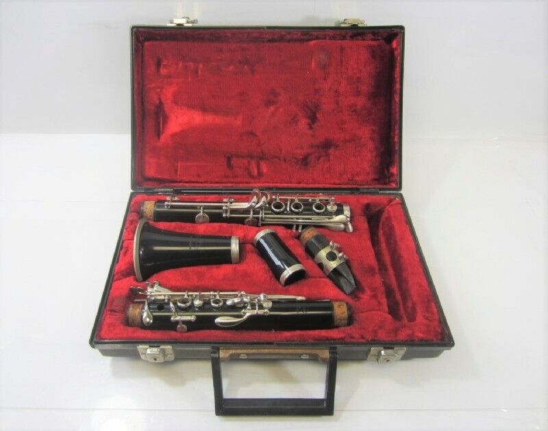 Evette Buffet Crampon Clarinet with case, W Germany, very Evette Buffet Crampon Clarinet with case, W Germany, very