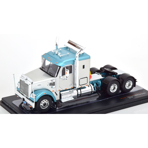 Camion Tracteur Freightliner Coronado 2012 - Modèle Réduit IXO Die-Cast 1:43, Argent & Bleu Métallisé