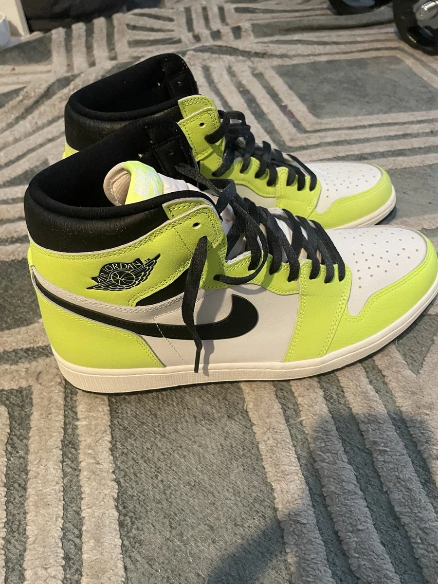 Jordan 1 Retro High OG Volt for Sale | Authenticity Guaranteed | eBay