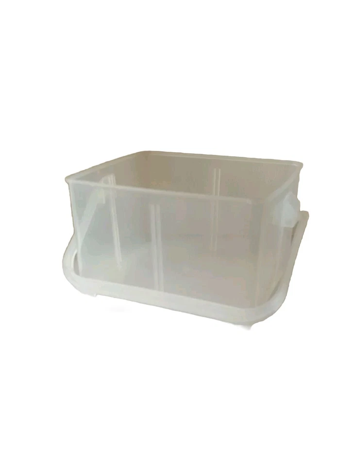Plastic Storage Box with Lid Handle Jewellery Screw Fixings Tidy 600 no job lot - Image 4 of 4