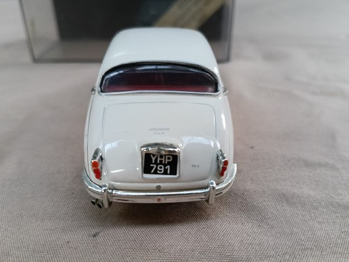Vitesse 1960 MK2 Jaguar 3.4 1:43rd Scale - Picture 7 of 11