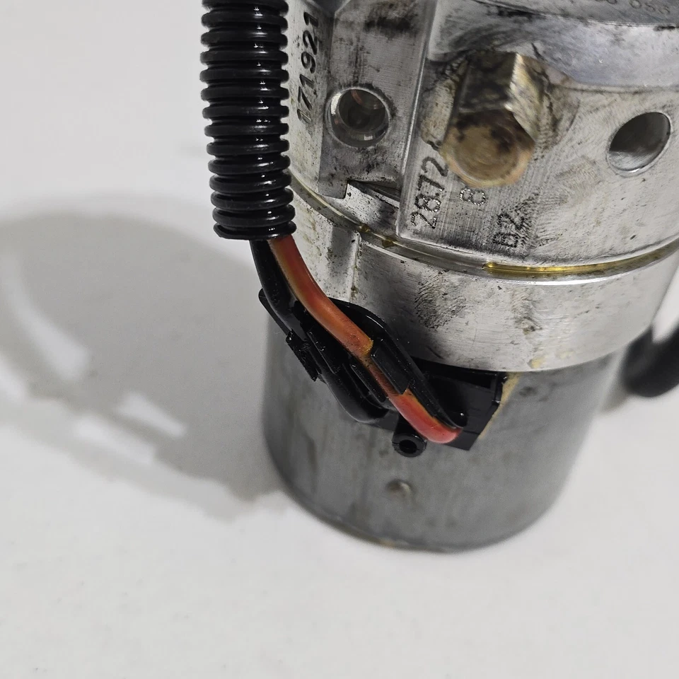 99-06 BMW 330ci 330i 325i 325ci E46 DSC Compressor / Pump OEM 34511166087 OEM - Image 3 of 4