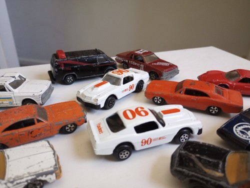 12 VTG Ertl TV Series 1980s 1/64 Diecasts Dukes A-Team Rocky Cannonball Smokey + - Picture 4 of 4