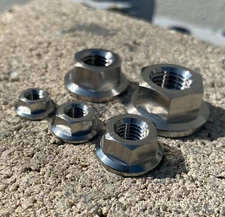 M5 M6 M7 M8 M10 M12 M14 Titanium Grade 5 DIN 6923 Hex Flange Nut