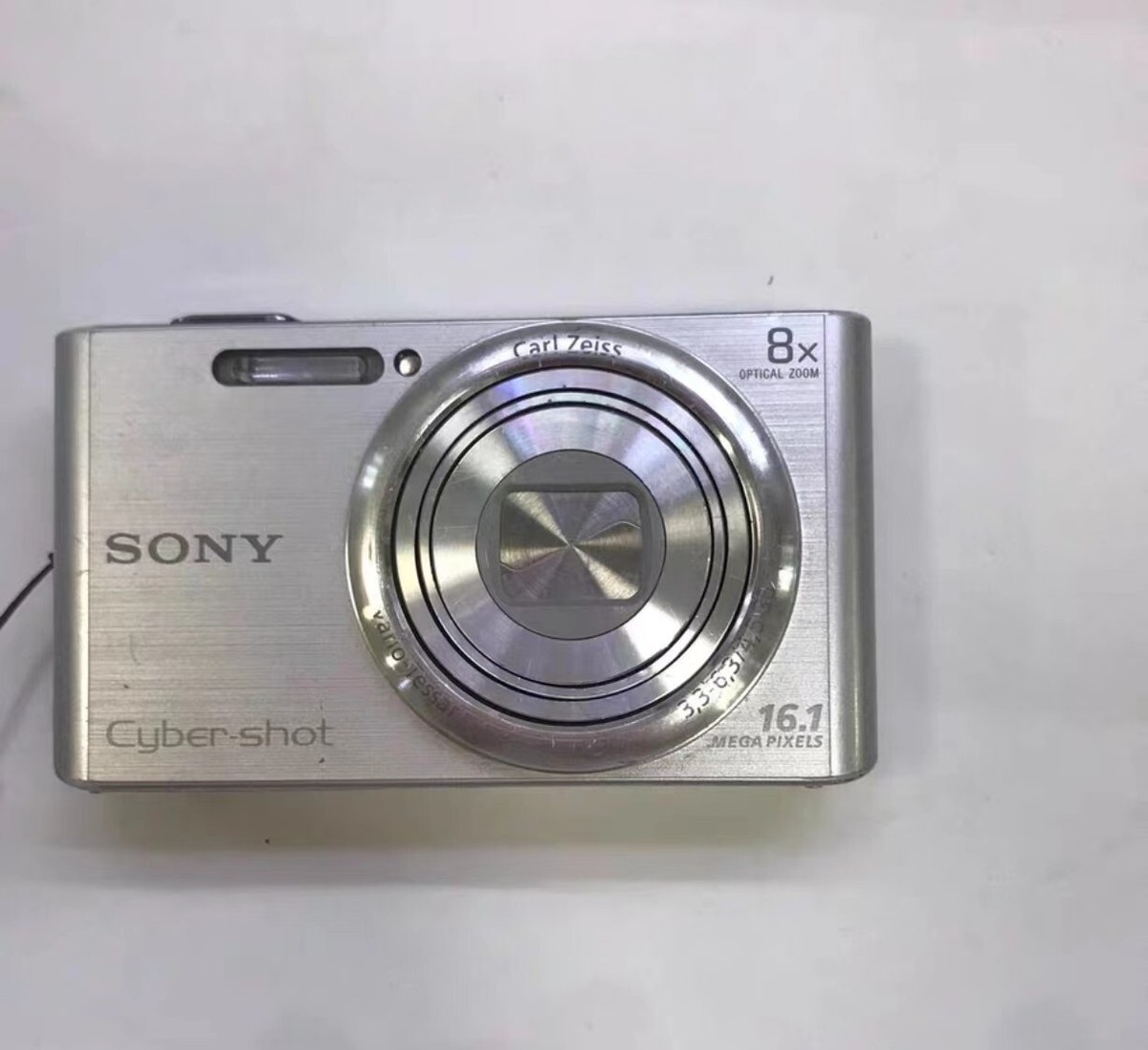 SONY DSC-W730 Cyber-shot Digital Camera 16.1 MP 8x Zoom