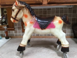 toddler ride on horse