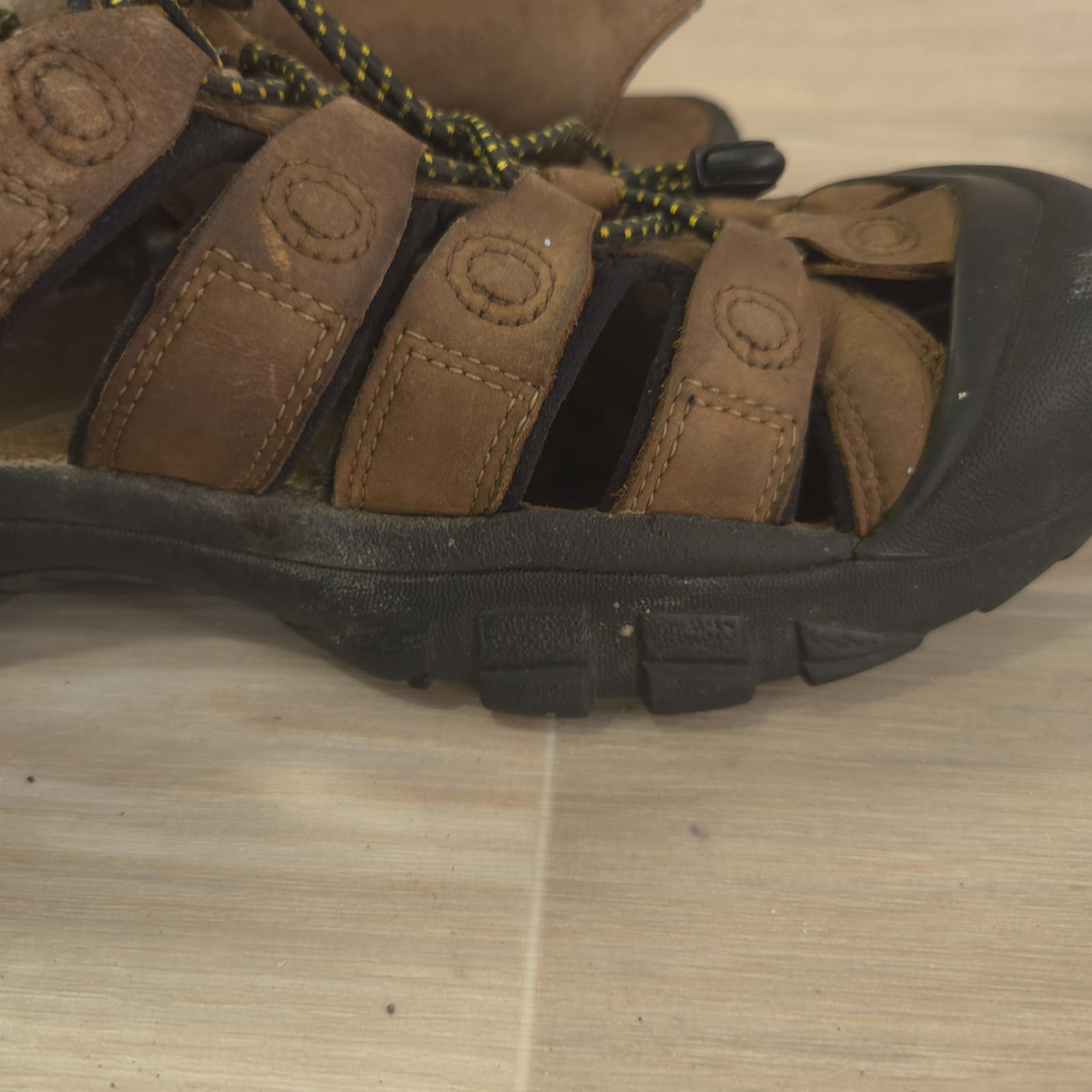 Scarpe Keen Newport H2 uomo 9 5 marroni impermeabili sandali da trekking antiodore trail