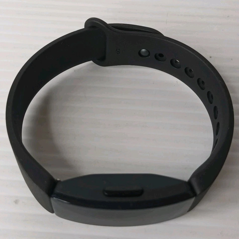 Fitbit Inspire Activity Fitness Tracker Black - image 4 of 4