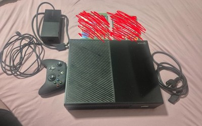 Microsoft Xbox One 500GB Konsole - Schwarz (5C5-00007)