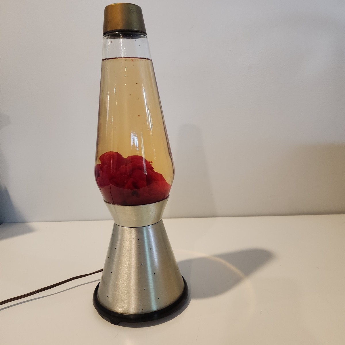 Original 70s Lava Lamp Lite Starlight Retro Red & Gold
