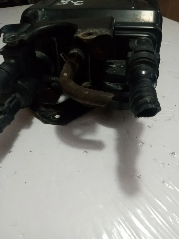 77740-0E010 04-2006 LEXUS RX330 evaporador de vapor de combustible bote de carbón 3,3 L OEM Foto 4 de 4