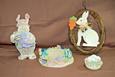 Easter / Spring Decorations   Lot of 4  Assorted Items   Vintage   T1763