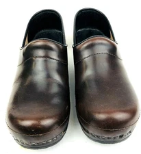 Sanita Clogs Leather Professional Nurse EU 37 US 6.5 Brown 1.75" Wedge Shoe EUC