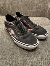 vans 751505 black floral Womens Size 5.5 Lace Up Sneakers