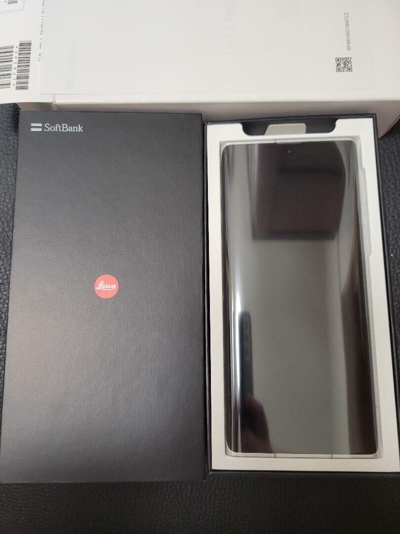 New Leica Leitz Phone 1 LP-01 Softbank Sharp 256GB Black New Leica Leitz Phone 1 LP-01 Softbank Sharp 256GB Black