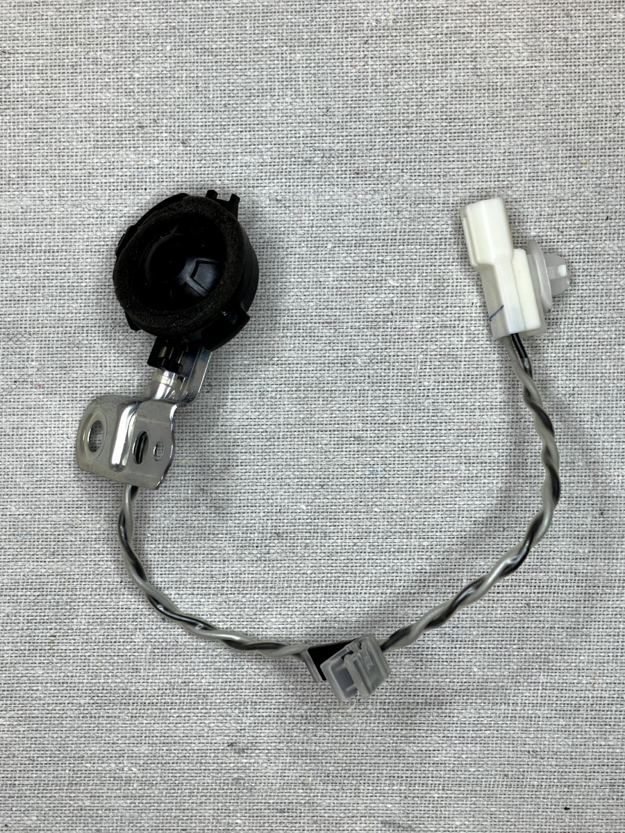 2006-2014 Lexus IS250 IS350 front RIGH Door TWEETER Speaker NO.2 OEM 86160-53221