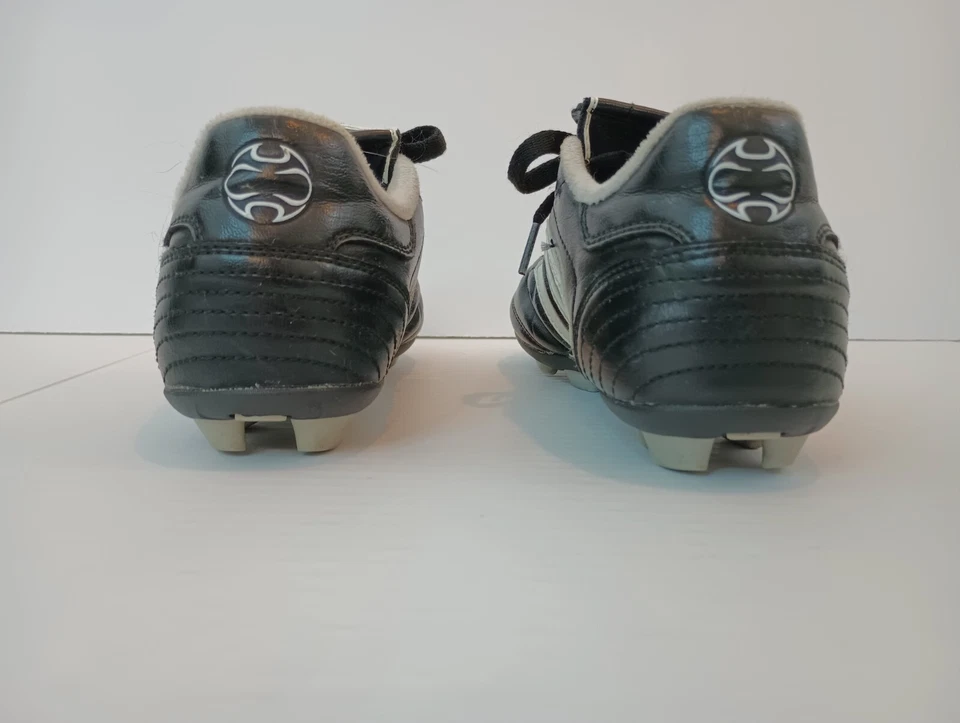 Adidas Size 3.5 Boys Kids Youth Cleats PYV 702001 Black White - Image 4 of 4