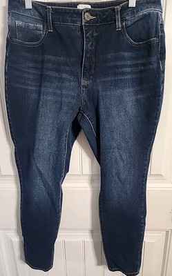 Time & Tru Blue Jeans 14 Short