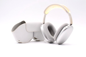 Air Pods Max Silver | eBay