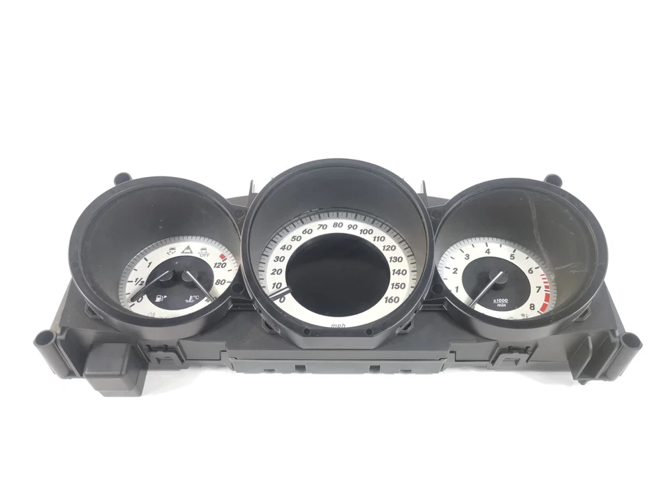 Cuadro de instrumentos velocímetro medidor Mercedes-Benz CLS550 4.7 2014 A2C87307000 Foto 3 de 4