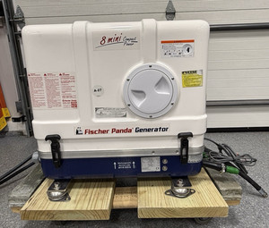 Fischer Panda 8 Mini Digital 2022 from FRESHWATER Boat with Warranty