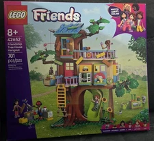LEGO Friends: Friendship Tree House Hangout (42652)