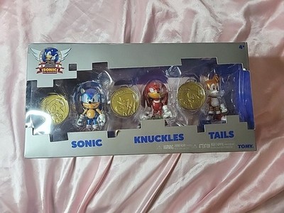 Sonic The Hedgehog 25th Anniversary 3 Figure Set  With Coins - Brand New
