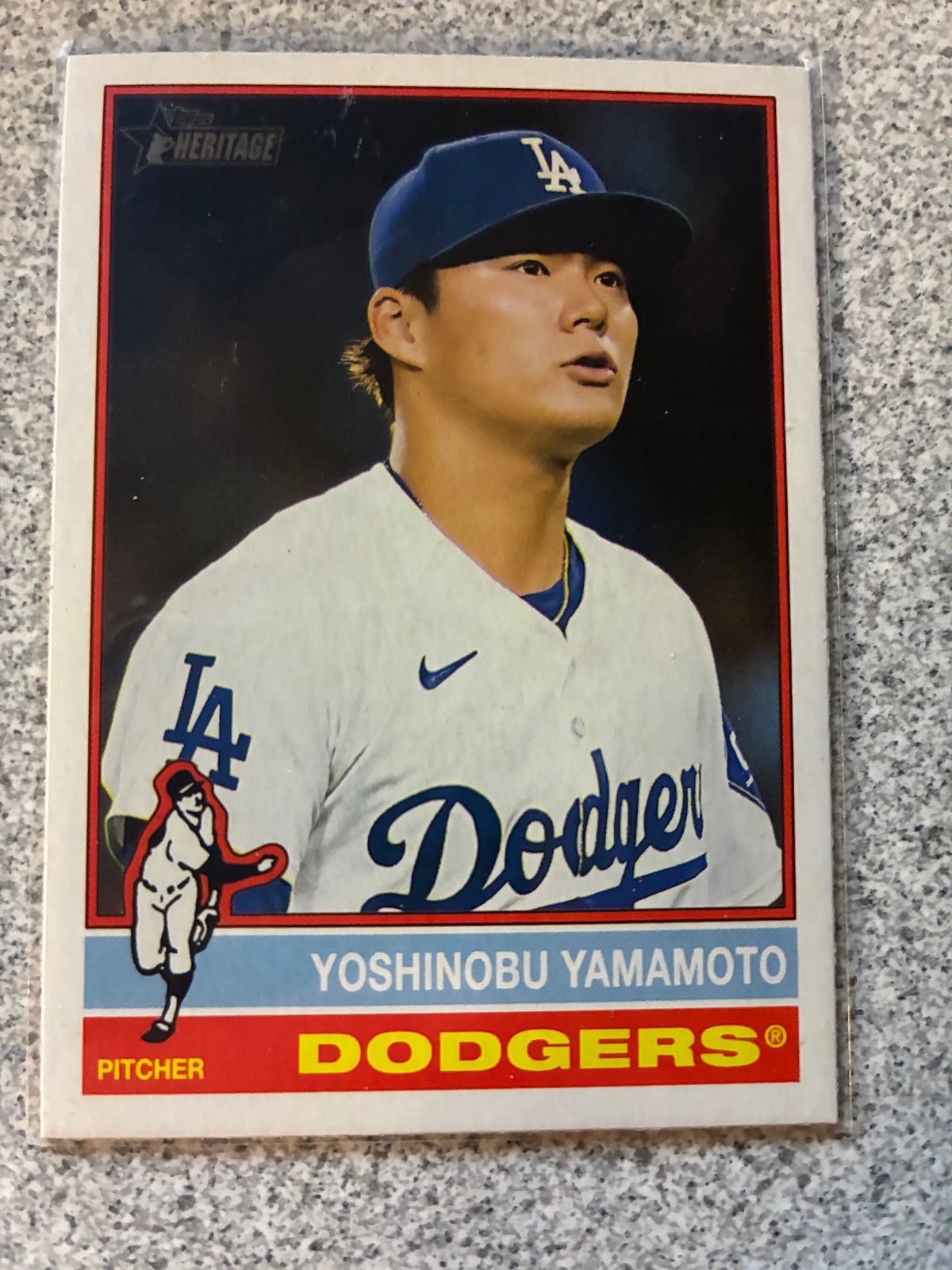 2025 Topps Heritage Yoshinobu Yamamoto #172