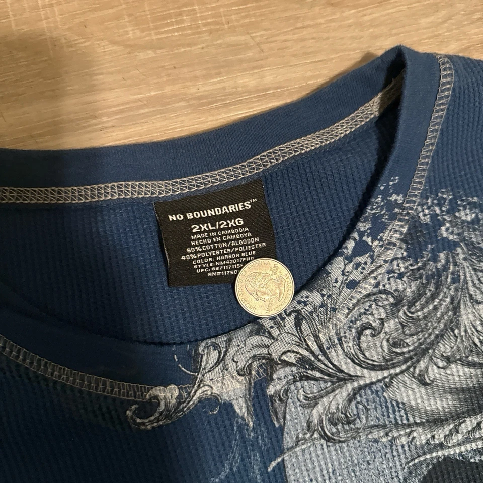 Camisa Y2K No Boundaries Para Hombres XXL 2XL Calaveras Alas Cruzadas Tatuaje MMA Térmica Foto 4 de 4