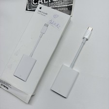 Genuine Apple USB Type-C To SD Card Reader Adapter MUFG2ZM/A A2082