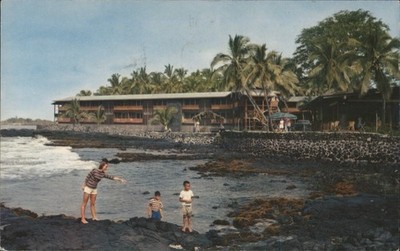 Kona, Hawaii HI Waiaka Lodge Rocky Shore 1959 Honolulu Chrome Vintage Postcard