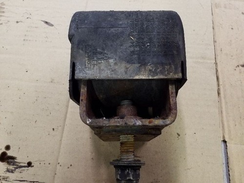2015 2016 2017 FORD EXPEDITION / LINCOLN NAVIGATOR 3.5L RIGHT ENGINE MOTOR MOUNT - Picture 3 of 12