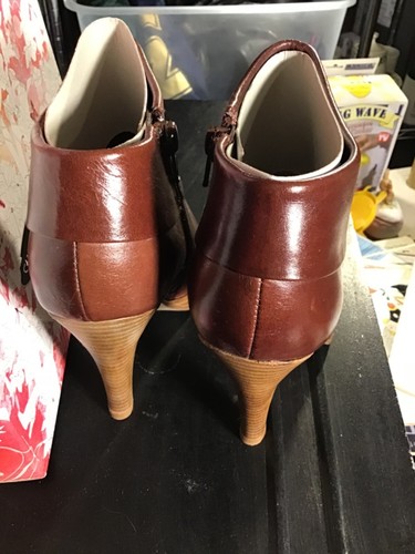 Chinese Laundry Canela Black Leather High Heel Ankle Brown Booties Size 8 NIB - Picture 3 of 11