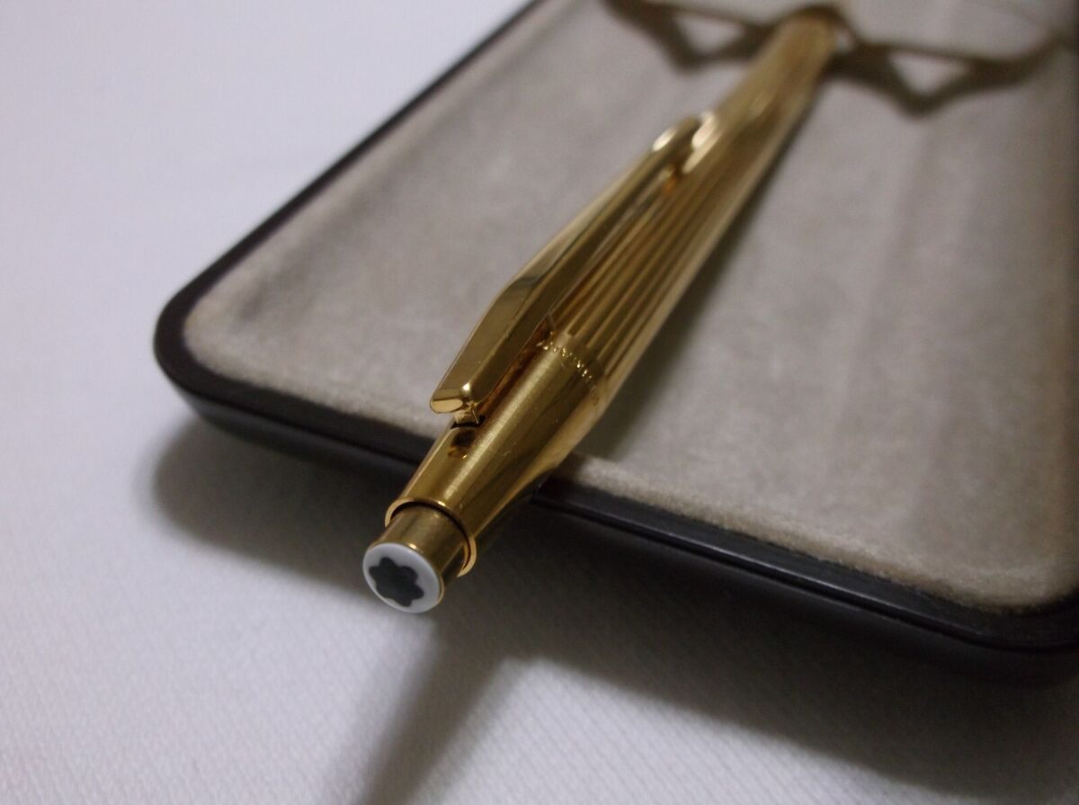 Montblanc Noblesse # 1547 Gold plated 0.5mm Mechanical Montblanc Noblesse # 1547 Gold plated 0.5mm Mechanical