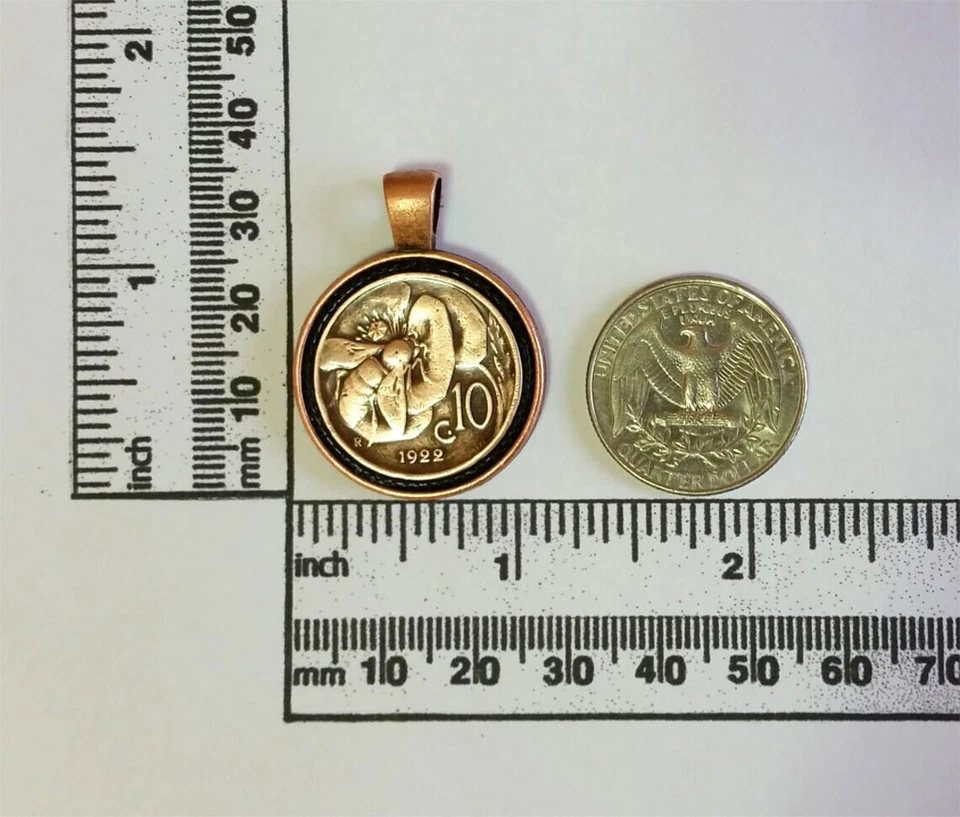 Colgante abeja melífera, Italia moneda 10 centesimi collar abeja miel - (1920-1937) Foto 3 de 4