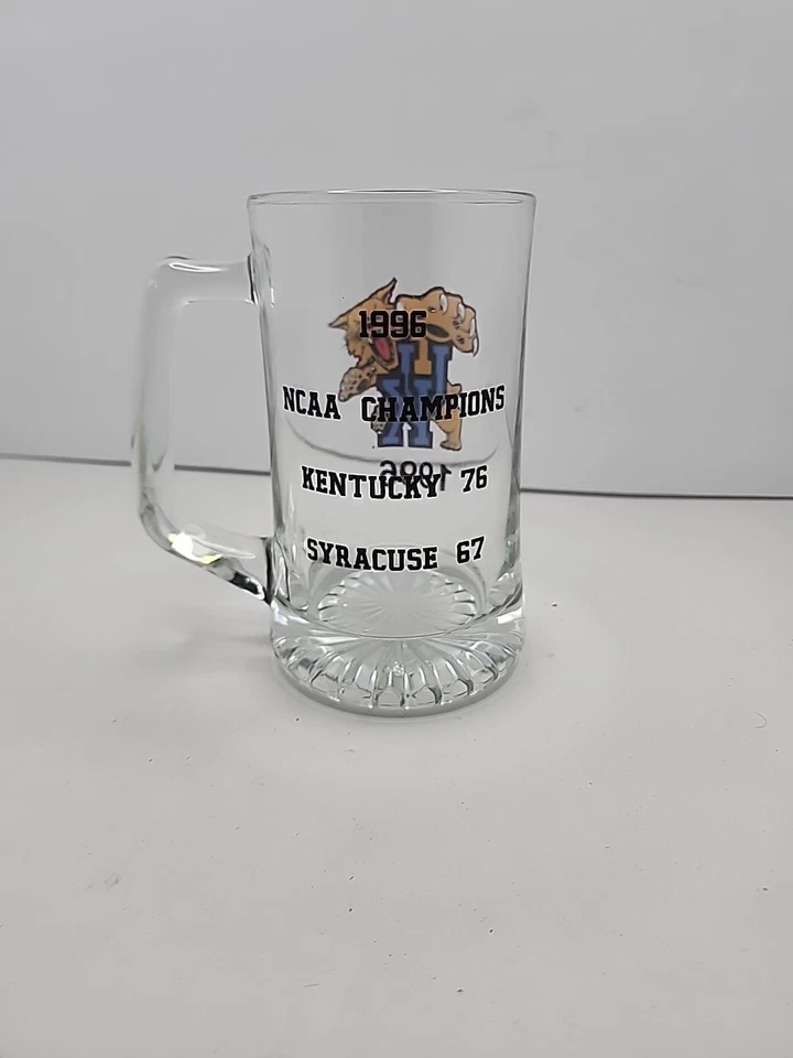  VINTAGE 1996 KENTUCKY WILDCATS BASKETBALL NATIONAL CHAMPION MUG - Image 2 of 3
