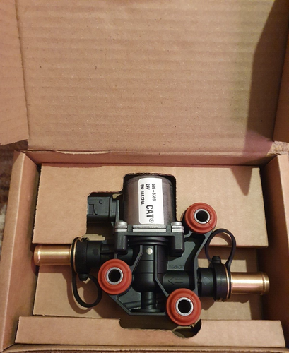 CAT 24V Exhaust Valve 526-8389 For Cooling System Genuine Brand New RRP £665 - Picture 4 of 5