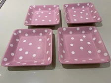 4pc SET Pampered Chef Help Whip Cancer 7.2” Square Pink & White Polka Dot Plates