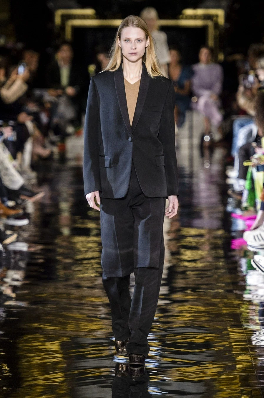 Stella McCartney — Stella McCartney 2018 Runway Fly-Away Back Waist Tie Blazer Jacket 36 = 0/2 XS