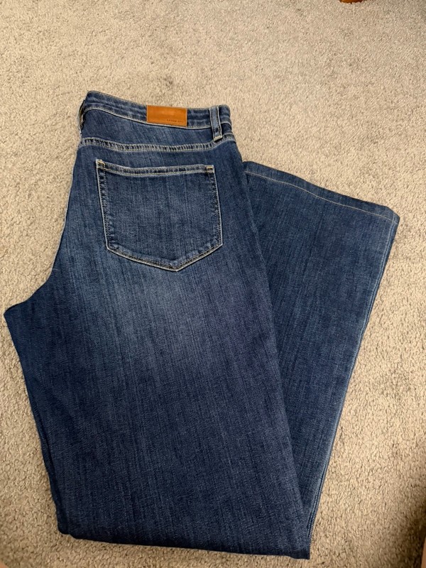 Lands End Women's Mid Rise Bootcut Jeans Dark Blue Size 12