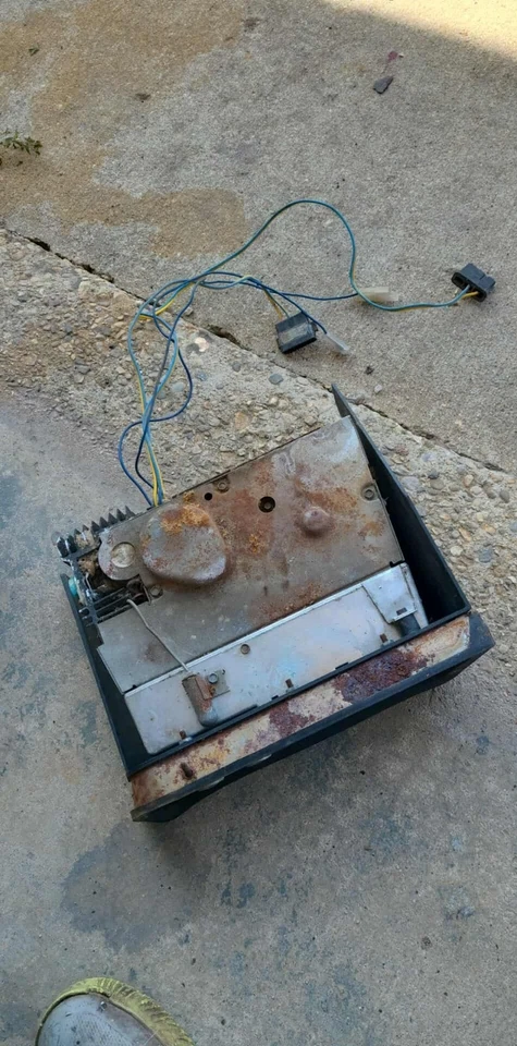 Oldsmobile Toronado 1968 1969 1970 reproductor de cintas de 8 pistas Foto 2 de 4