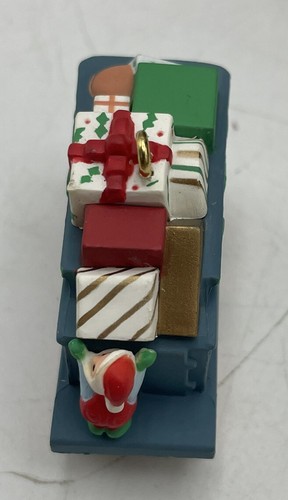 1991 Hallmark Keepsake Tren Regalo Coche Navidad Adorno Árbol de vacaciones - Imagen 4 de 5