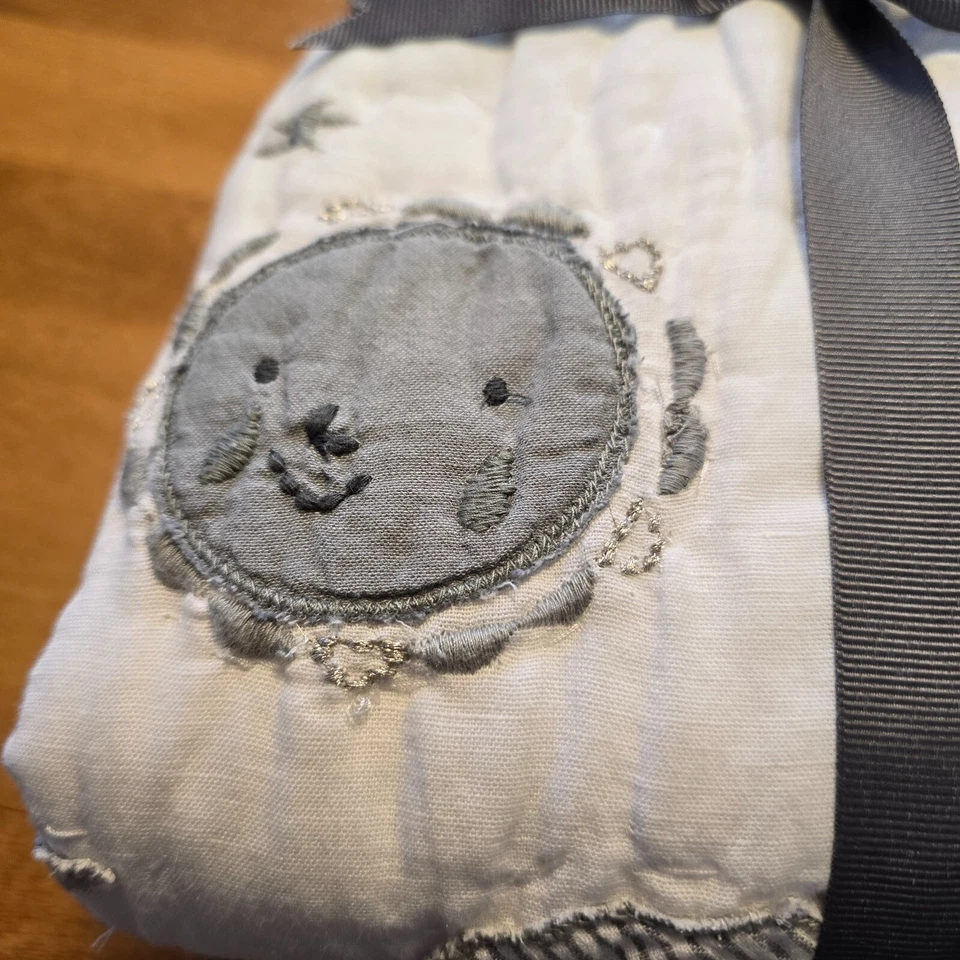 COLCHA DE CERÁMICA GRANERO NIÑOS SKYE HECHA A MANO BEBÉ NIÑO 36" X 50" ~ BLANCA Foto 2 de 4