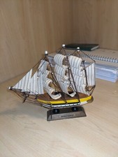 2 Modellini Velieri In Legno (AMERIGO VESPUCCI, AEMILIA)