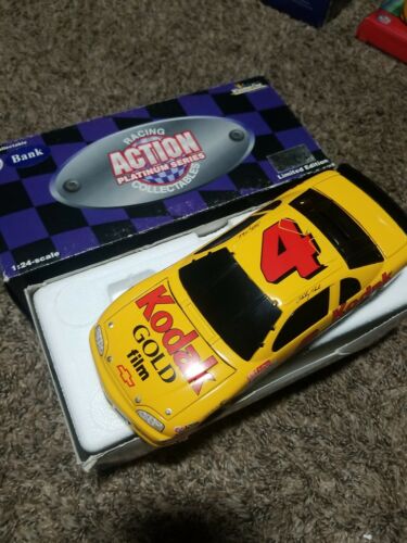NASCAR Diecast BANK 1:24 Sterling Marlin #4 Kodak 1997 Monte Carlo - Afbeelding 1 van 11